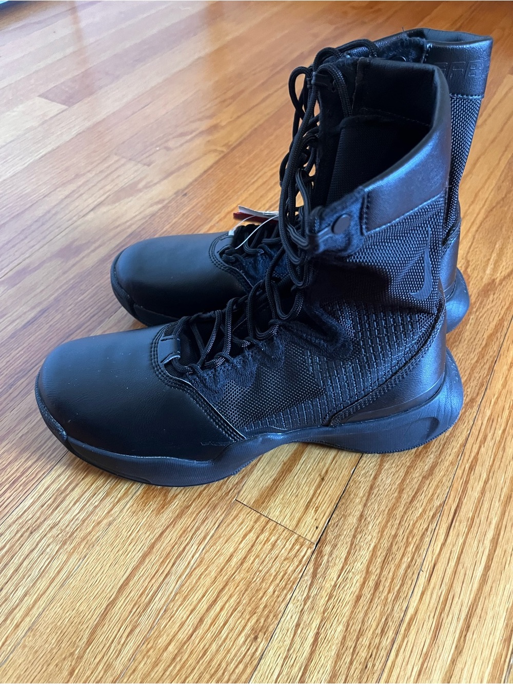 NEW NIKE SFB B1 Men's Black Tactical Lace-Up Boots